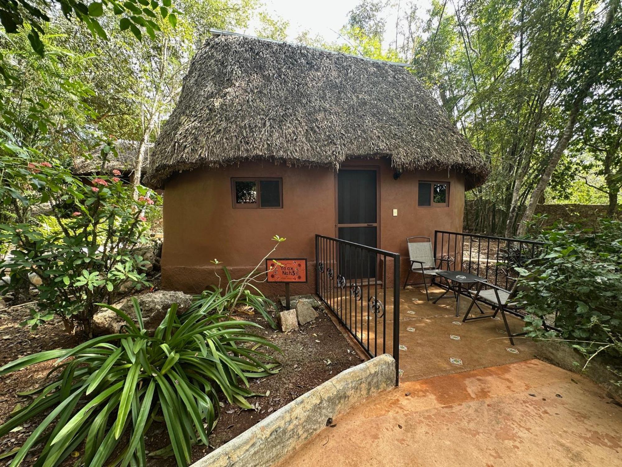 The Pickled Onion B&B And Restaurant Uxmal Santa Elena Zewnętrze zdjęcie